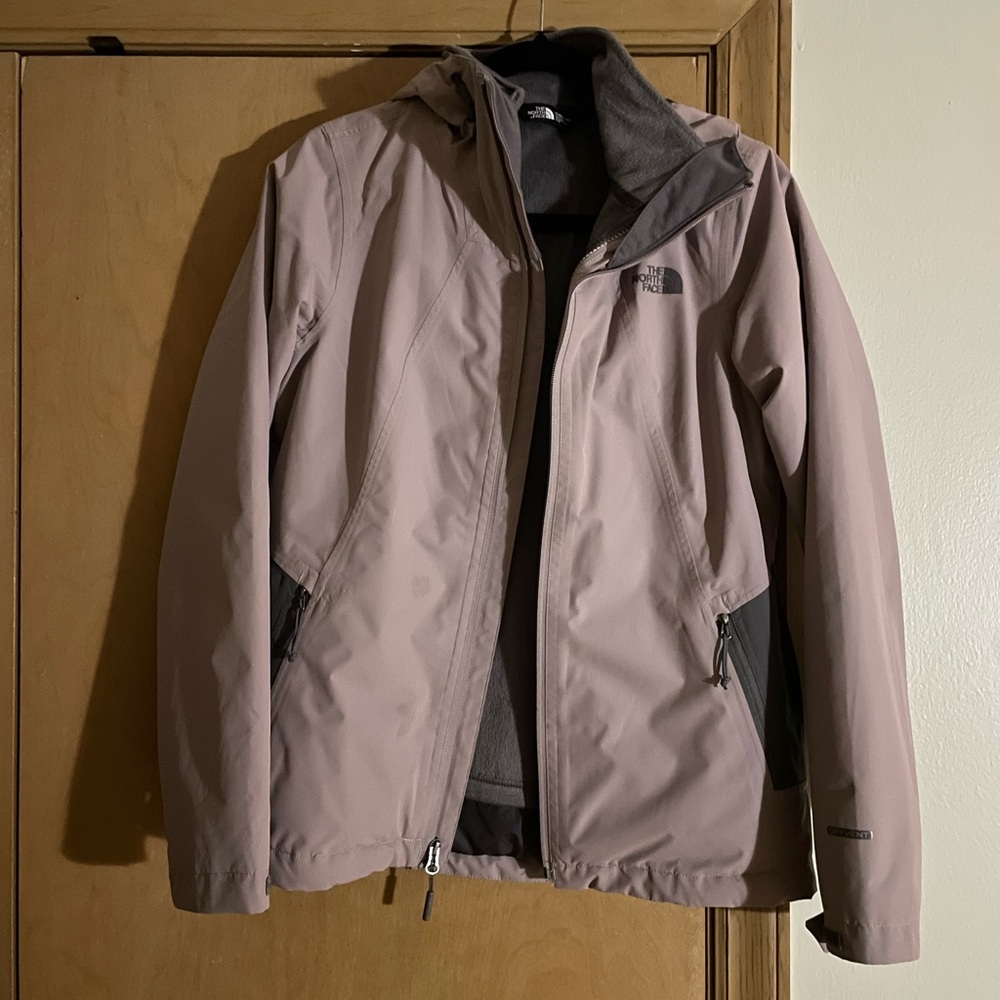 The North Face Women’s Lavender and Gray Winter Ski Coat, Small - 3 in 1